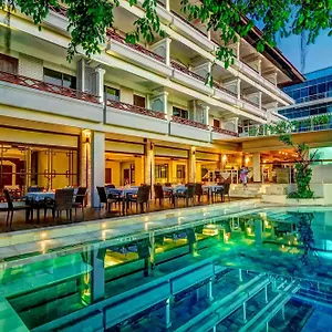 Hotel Kuta One Party, Kuta (Bali)